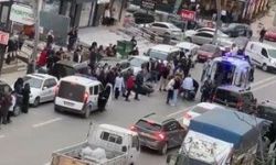 Körfez'de feci kaza! Motosikletten düşen kadını kamyonet ezdi!