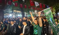 İzmit'i inlettiler!