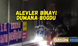 İzmit'te Mahalleyi Sokağa Döken Yangın