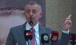 Büyükakın Gölcük’te Konuştu: “Kardeşlik Bağlarımızı Güçlendireceğiz, Soyadımız Türkiye Diyeceğiz”