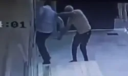 Camide Müezzini Böyle Bıçakladı