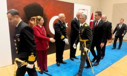 Cumhuriyet Bayramı Tebriklerini Vali Yardımcısı Aksoy Kabul Etti