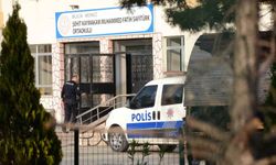 Ortaokul öğrencisi okulda akıma kapıldı!