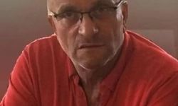 Abisini sopayla öldürdü