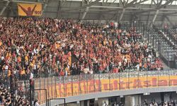 Galatasaray taraftarından Selçuk İnan tezahüratı