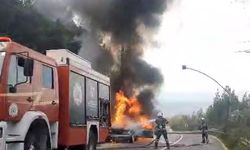 Seyir halindeki otomobil alevlere teslim oldu