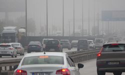 Kocaeli'de etkili olan sis sürücülere zor anlar yaşattı