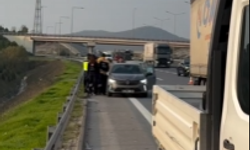 Kaza Süsü Verip Kadın Sürücüyü Gasp Ettiler!