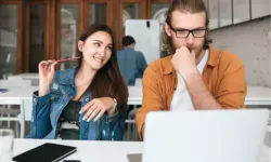 Friendzone Olduğunuzun 8 Belirtisi