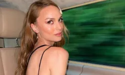 Nilperi Şahinkaya Bekar'a Gönlünü Kaptırdı