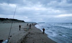 Kandıra'da nefes kesen yarış! 138 balık yakalandı