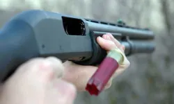 Engelli kızını pompalı tüfekle öldürdü