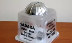Sadaka kutusunu çaldı