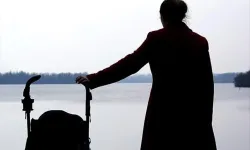 Doğum ve babalık izinleri değişiyor