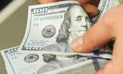 Dolar ve Euro’da Şaşırtan Başlangıç