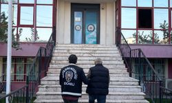 Uyuşturucu Ticareti Suçundan Aranan Şahıs Yakalandı