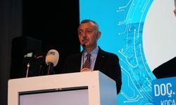 Büyükakın’dan Girişimcilere: "Yaratıcı Yıkımın Kuluçkasını Doğru Okuyun”