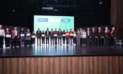 Büyükşehir’den öğrenciler için dev hizmet; YKS ve LGS’ye ücretsiz hazırlık programı Kılavuz e-Derslik açıldı