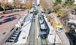 Kocaeli'de Tramvay Uzuyor