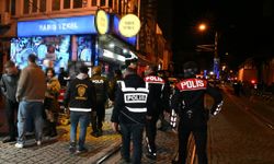 İzmit Barlar Sokağı’nda Geniş Çaplı Gece Denetimi