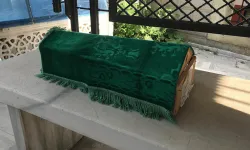 Öldü Denilen Bebek Yaşıyormuş! Tabutta Ağlayınca Anlaşıldı