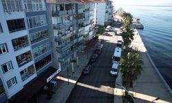 Gölcük Halıdere Sahil Caddesi’nde Üstyapı Yenileme Başladı