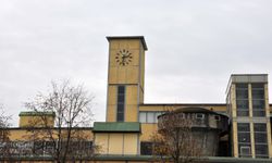 Seka’daki tarihi saat kulesi yeniden hayat buldu