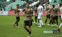 Churlinov Söylediğini Yaptı, İlk Yarıya İki Gol Sığdırdı