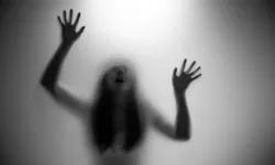 Öğrencisini Spor Odasında İstismar Etti!