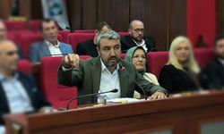 Hayrettin Ünlü: "11 ilçe almıyor sadece İzmit Belediyesi alıyor"