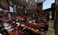 Karagöz, Hürriyet’i yine ifşaladı: “Belediye başkanı değil ama profesyonel yalancı”