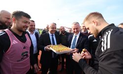 Başkan Büyükakın’dan Kocaelispora kupa tebriği