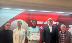 MHP İzmit, Ömerağa’yı kadın başkana emanet etti