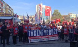 Birleşik Kamu-İş Kocaeli Şubesi İş Bırakma Eylemi Düzenledi: "Bu Yoksulluğa Teslim Olmayacağız"