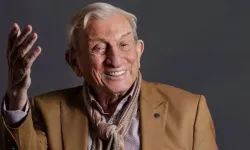 Haldun Dormen Sevenlerini Yasa Boğdu