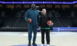 Erdoğan'dan Shaquille O'Neal'la Basketbol Oynadı