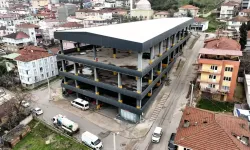 Katlı Otopark Hizmet Binasına Dönüştürülüyor