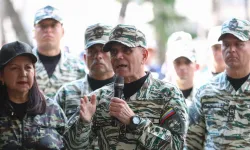 Venezuela Savunma Bakanı’ndan Kriz Açıklaması