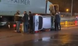 Başiskele’de Kaza! Refüje Çarptı, Metrelerce Savruldu