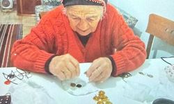 Gezmeye Çıkardığı Anneannesinin Bastonla Canını Aldı