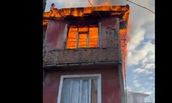 Karamürsel'de Ev Alev Alev Yandı