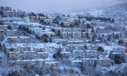 Kocaeli’de Kar Yağışı Etkisini Sürdürüyor