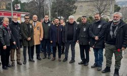 İzmit'te sınırlı sayıda gazeteciyle Uğur Mumcu anması