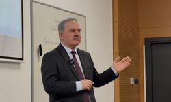 Üniversite eğitimi yapay zekayla yeniden şekilleniyor