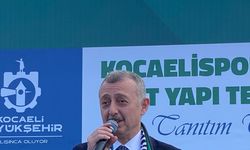 Başkan Büyükakın’dan Kocaelispor’a Tesis Müjdesi: “Yazın Açıyoruz”