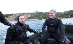 Başkan bu kez Gebze Eskihisar’da dalış yaptı Büyükakın: “Dipten diriliş  tüm Marmara’ya yayılıyor”