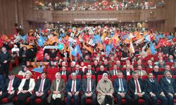 AK Parti Kocaeli Toplantısında Coşku Zirveye Ulaştı