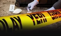 Anne ve Kız Kardeşini Öldürüp İntihar Etti