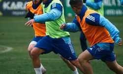 Rakip Gelmedi, Gebzespor Kendi Arasında Maç Yaptı!