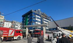 Gebze’de 8 Katlı Bina Alev Aldı!